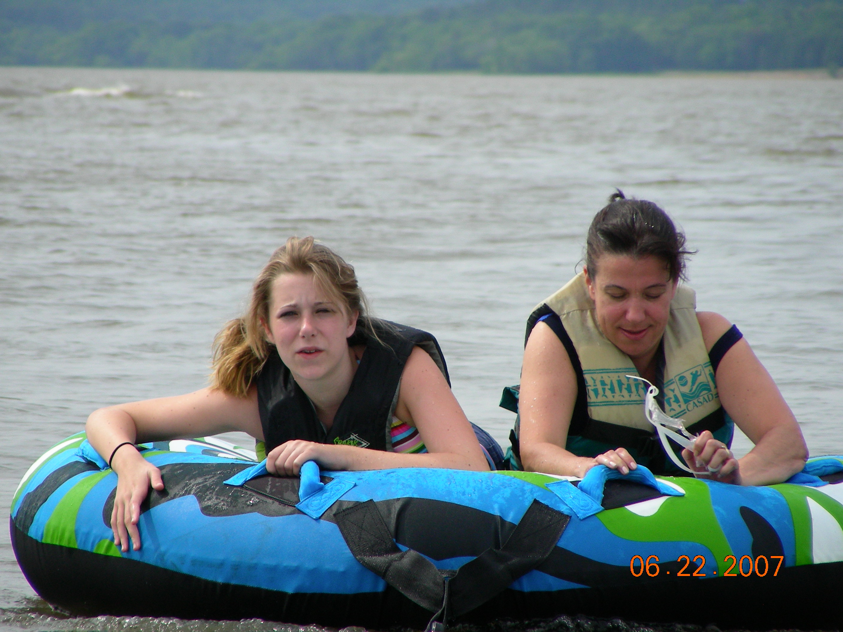 ./2007/Kerr Lake Eagles Nest/June22/DSCN1446.JPG